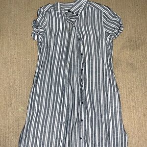 Banana Republic Size 4 Striped Button Up Dress